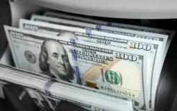 الدولار الامريكي