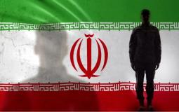 علم إيران