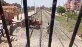 سائق قطار مصري يمنع كارثة إنسانية