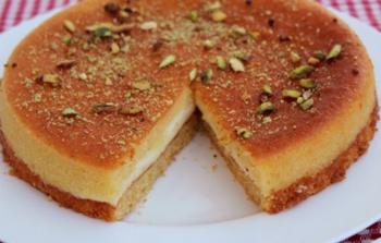 بسبوسة محشية