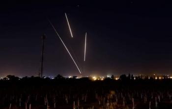 رشقة صاروخية