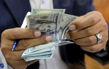 الدولار الامريكي