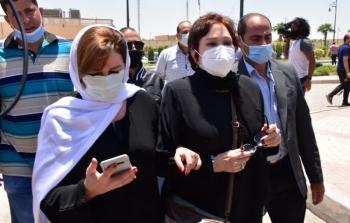 جنازة دلال عبد العزيز