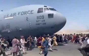 جانب من هروب الأفغان من كابل