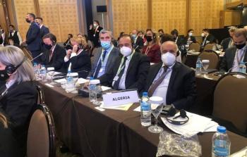خلال المؤتمر