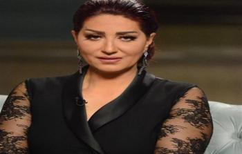 وفاء عامر