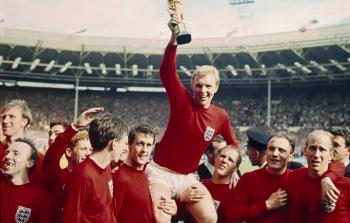 فوز إنجلترا بالكأس