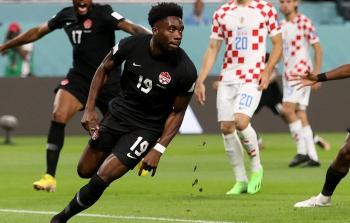 كندا تتقدم على كرواتيا بهدف في كأس العالم 2022