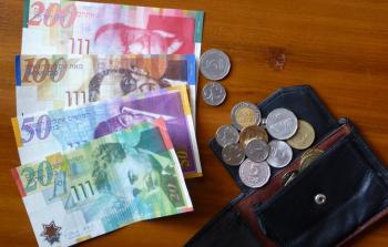 الحكومة الفلسطينية لحل الأزمة المالية