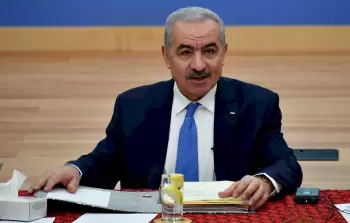 محمد اشتية رئيس الوزراء