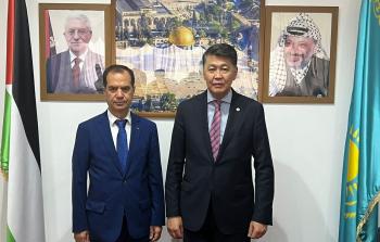 السفير منتصر أبو زيد والمدير التنفيذي للمنظمة الإسلامية للأمن الغذائي، السفير بيريك أريان