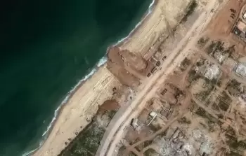 الميناء العائم