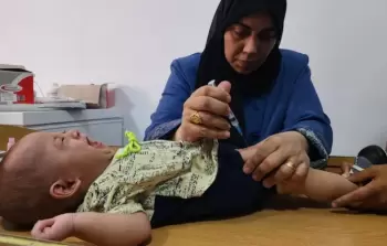 التطعيم ضد شلل الأطفال