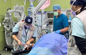 جانب من أول عملية قلب مفتوح في مستشفى القدس