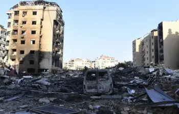 مبانٍ متضررة في منطقة سكنية إثر قصف إسرائيلي على ضاحية بيروت الجنوبية