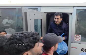اسير مفرج عنه من سجون الاحتلال