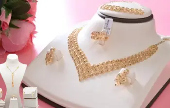 طقم ذهب