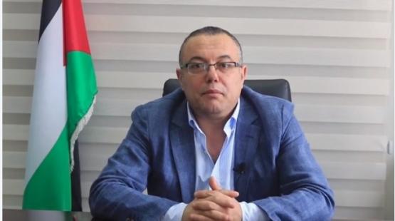 وزير الثقافة عاطف أبوسيف.jpg