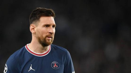 ليونيل ميسي لاعب فريق باريس سان جيرمان