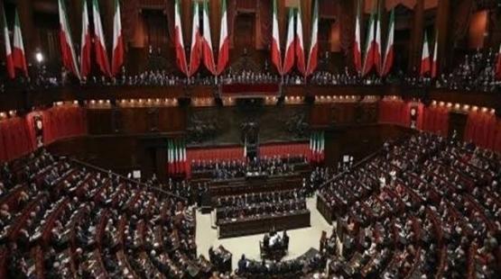 البرلمان الايطالي