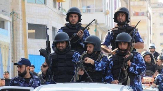 عناصر الشرطة الفلسطينية في غزة