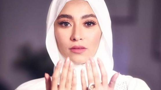 زيزي عادل