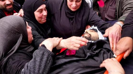 خلال تشييع الشهيد محمد حرزالله