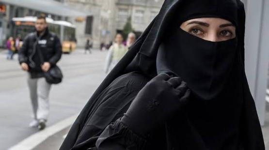 النقاب