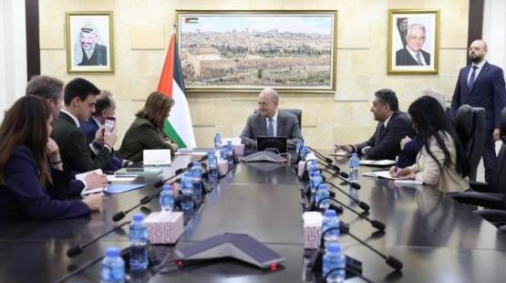 اجتماع رئيس الوزراء مع وفد من المجلس الأوروبي في رام الله