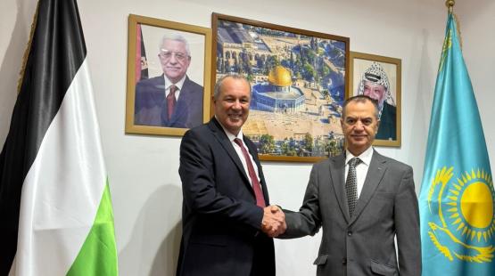 السفير منتصر أبو زيد مع نظيره الكوبي