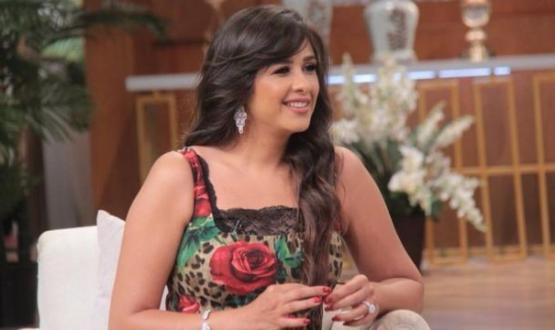 الفنانة ياسمين عبد العزيز
