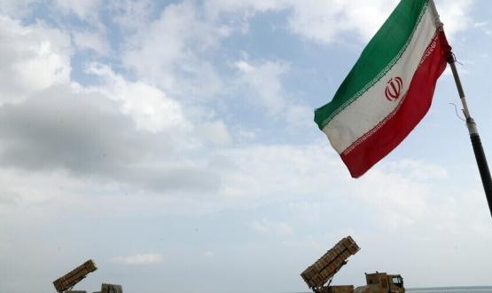 إيران