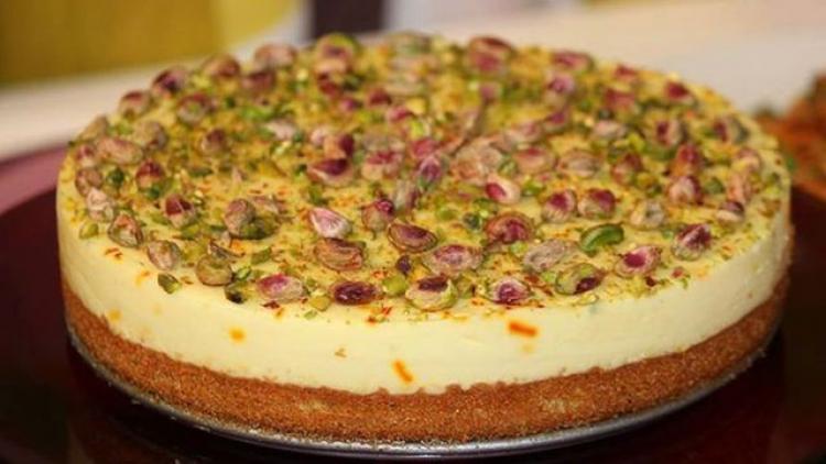 بسبوسة بعلبة القشطة