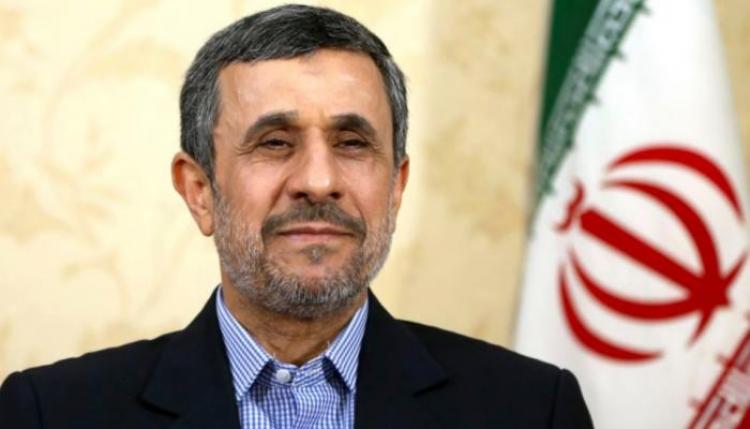 الرئيس الإيراني السابق محمود أحمدي نجاد