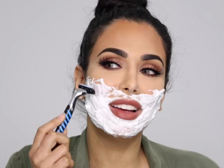 حلق الوجه