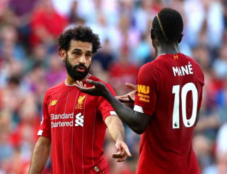 ماني والمهاجم المصري محمد صلاح
