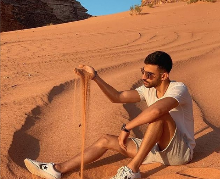 الناشط عبود العمري