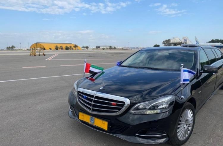 وصول السفير الاماراتي لتل ابيب