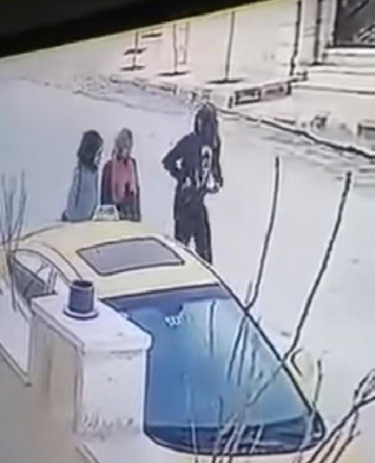 لقطة من المقطع المصور