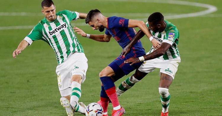 مواجهة أتلتيكو مدريد مع ريال بيتيس أمس الأحد