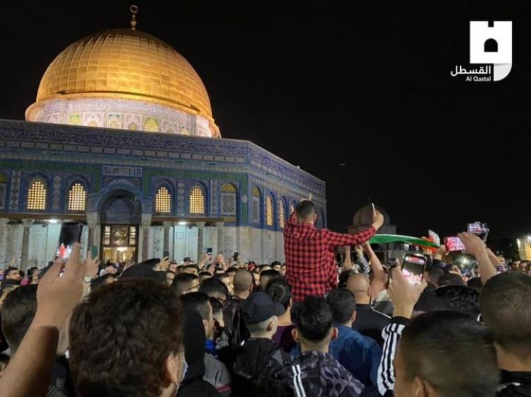 خلال المظاهرة الحاشدة