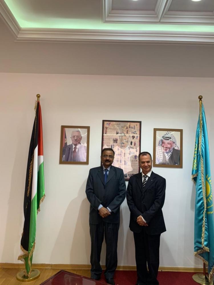 السفير الفلسطيني ابوزيد مع سفير الباكستان سيهار