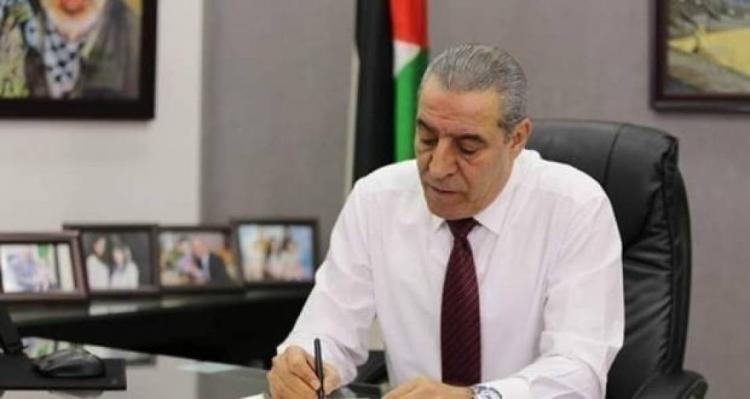 عضو اللجنة المركزية لحركة "فتح" الوزير حسين الشيخ