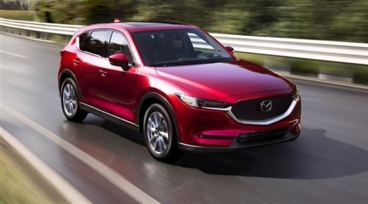 السيارة الرياضية CX-5
