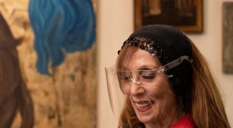 فيروز