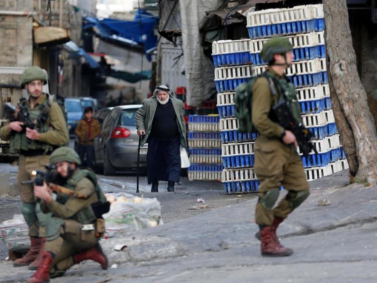 قتل الفلسطينين
