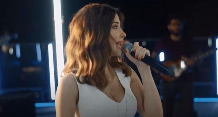 الفنانة نانسي عجرم