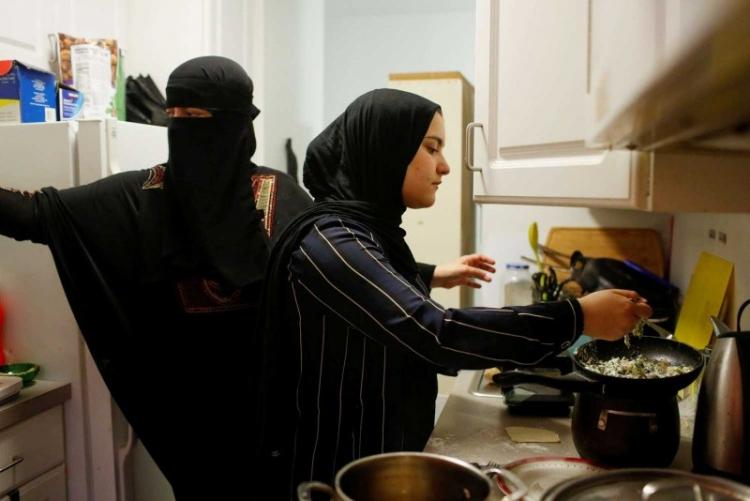 ربة منزل