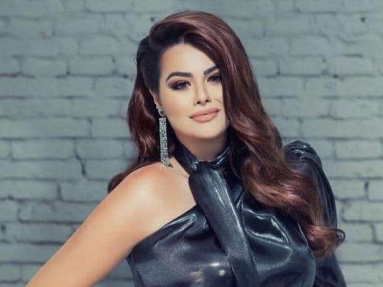الفنانة هنادي هنا