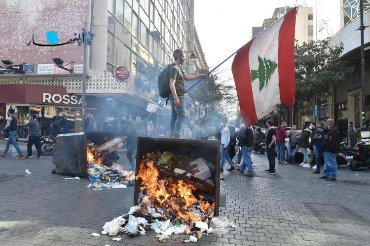 احتجاحات فى لبنان